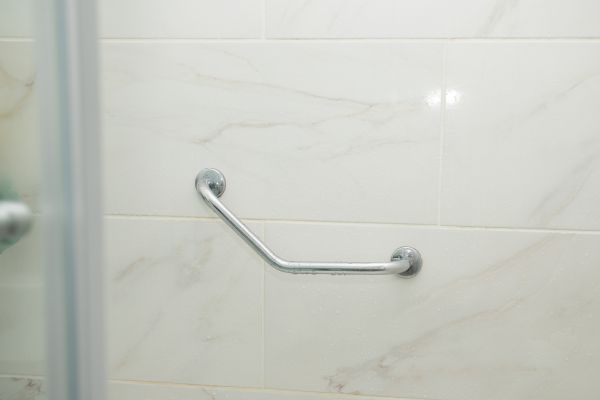 Cost of Mobility Shower Installation in Federal Way